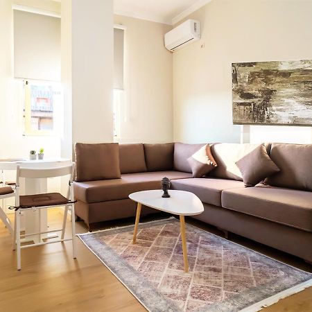Home Inn Apartment 2 Near City Center Тирана Экстерьер фото